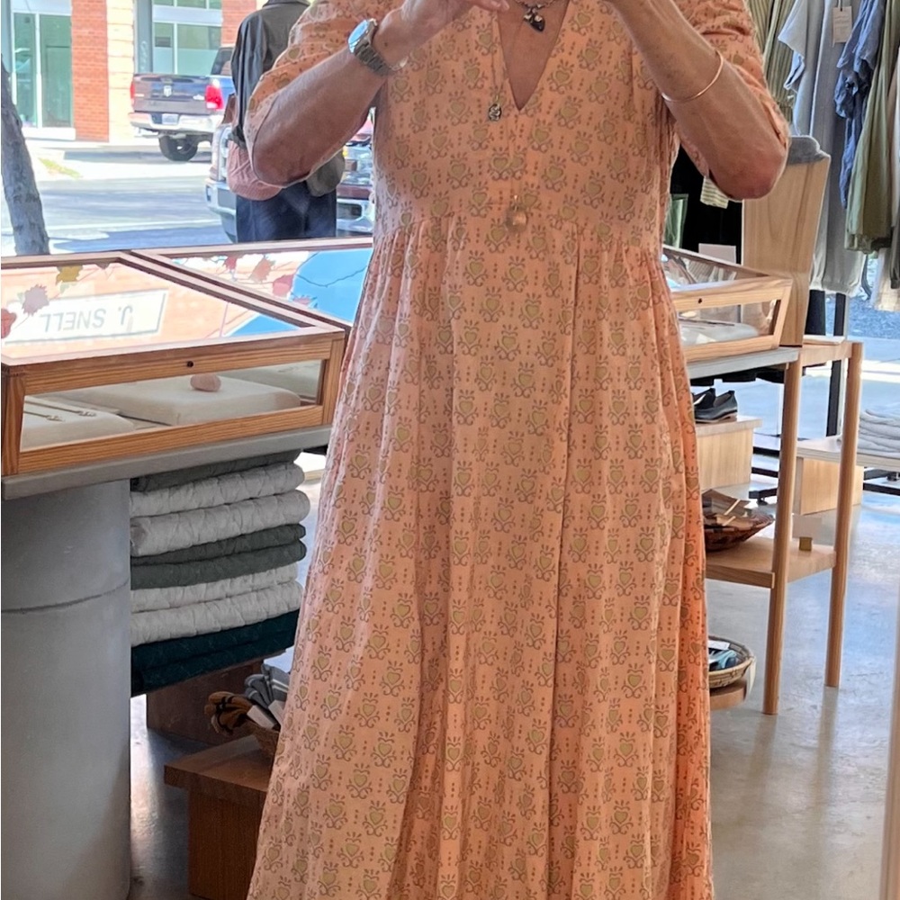Matta Vayu Tapi Dress in Rose Medium - Picture 2 of 10